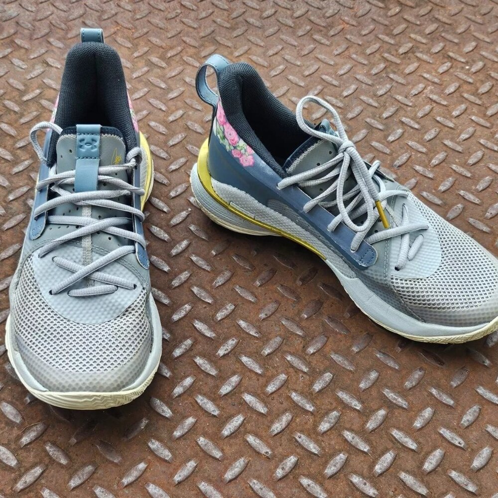 Under Armour Athletic Shoes Sneaker Curry 7 Floral Chinese New Year Lace Up 6.5Y - Picture 3 of 12